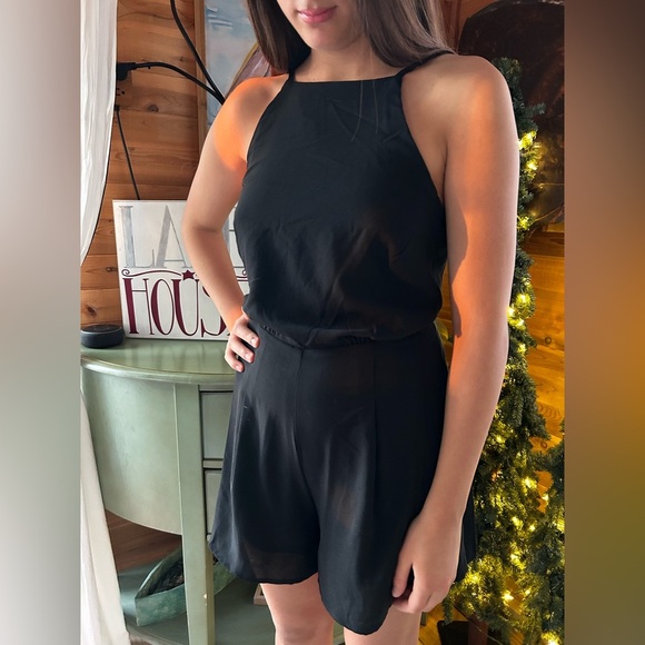 Women Black  Short Jumpsuit Ladies Casual T-Shirt Shorts Romper size L NWT - Picture 1 of 11